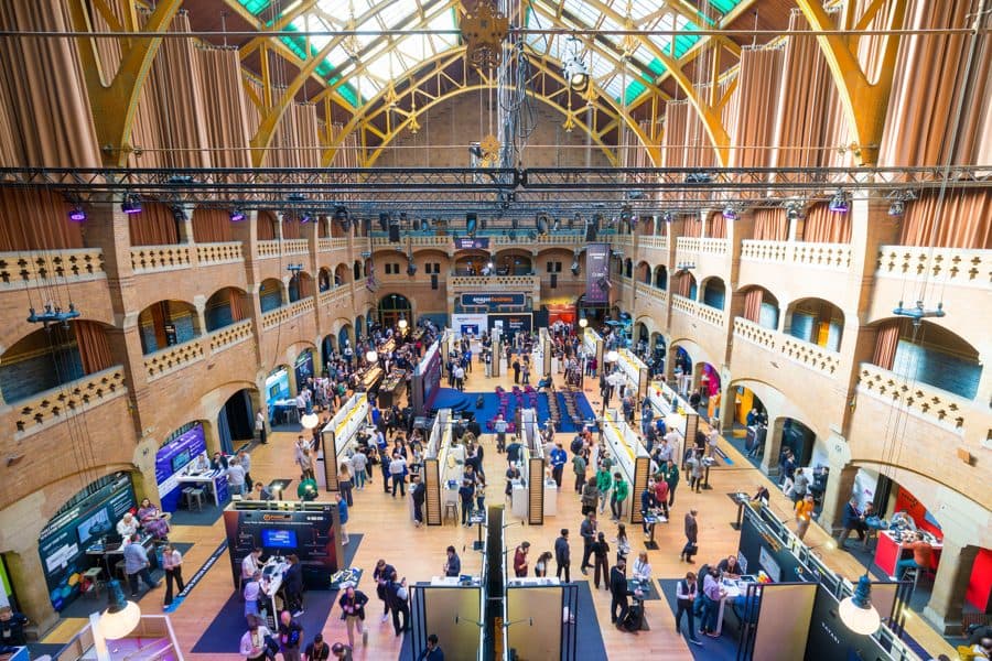 Overview of the DPW Amsterdam expo floor at the Beurs van Berlage.